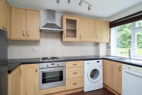 Flat 3, Blenheim Court Wellesley Road, Sutton, SM2 5BW
