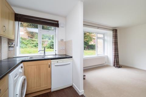 Flat 3, Blenheim Court Wellesley Road, Sutton, SM2 5BW