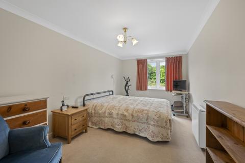 2 bedroom apartment for sale, Clifton Park Avenue, London SW20