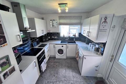 2 bedroom semi-detached house for sale, Lambley Crescent, Tyne and Wear NE31