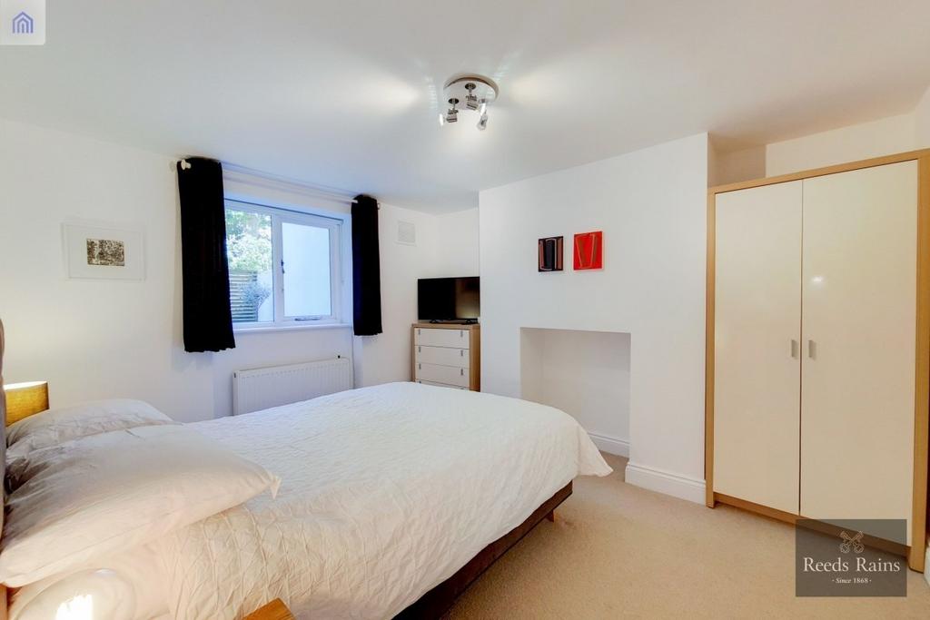 Barkham Terrace, London SE1 1 bed apartment for sale £500,000