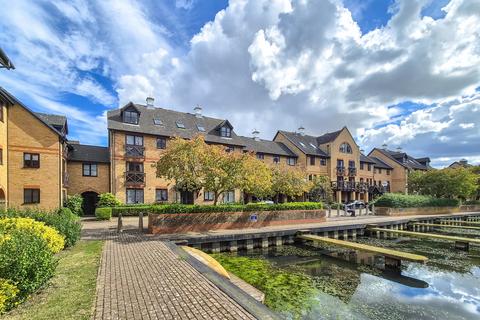 2 bedroom apartment to rent, Lawrence Moorings, Herts CM21