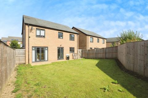 16 Foxlow Close, Rotherham, S60 8BS