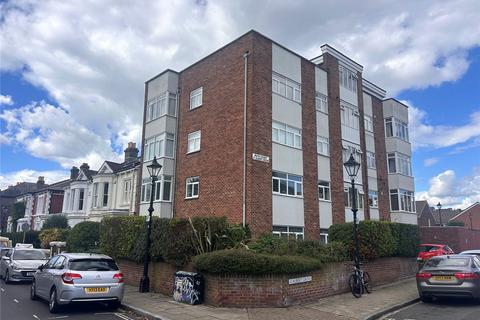 3 bedroom flat for sale, Albert Grove, Hampshire PO5