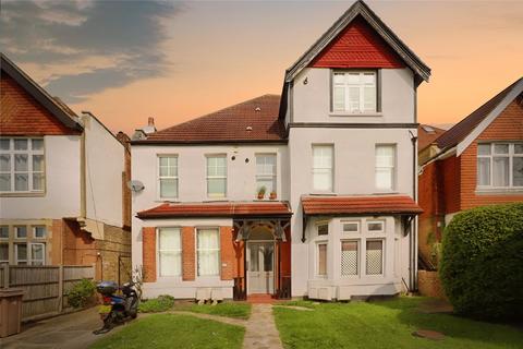 1 bedroom flat for sale, Avenue South, Surbiton KT5