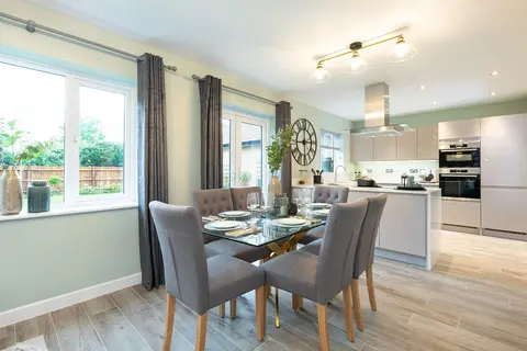 5 bedroom detached house for sale, Plot 357, The Raleigh at Bloor Homes at Shrivenham, Oxfordshire, Off New A420 Roundabout SN6