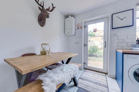 12 Halford Close, South Witham, Grantham, NG33 5SL