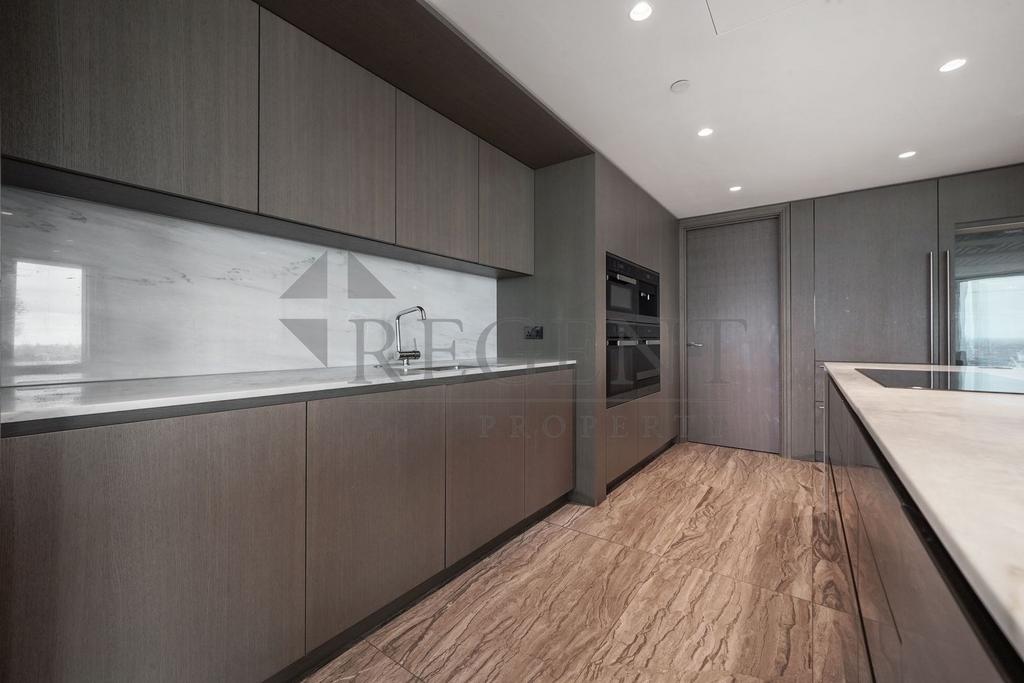 Apartment in London - More