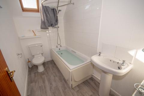 undefined, Lemon Terrace, Leven, KY8