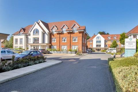 2 bedroom apartment for sale, Rowhill Road, Hextable, Kent, BR8