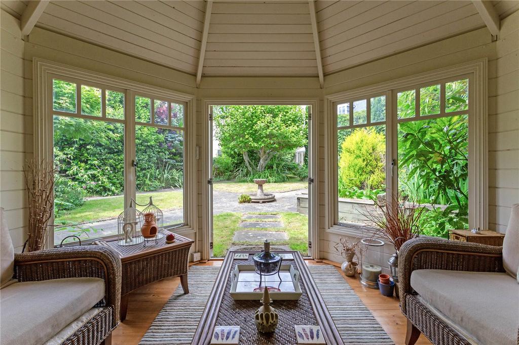Summer House