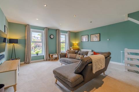 18 Albert Road, Cheltenham, GL52 2QX