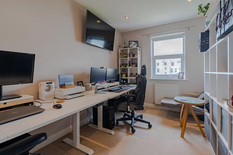 18 Albert Road, Cheltenham, GL52 2QX