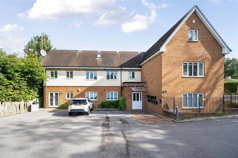 2 bedroom flat for sale, Monteagle Lane, Yateley GU46