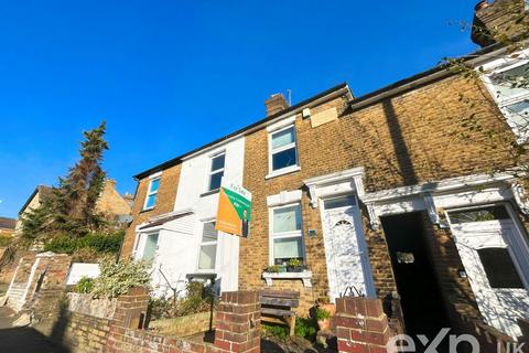 2 bedroom terraced house for sale, Whitmore Street, Maidstone ME16