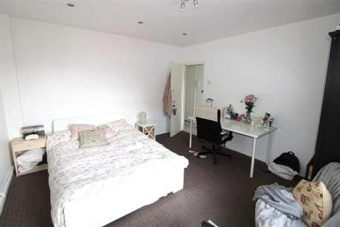 5 bedroom maisonette to rent, Euston, London NW1