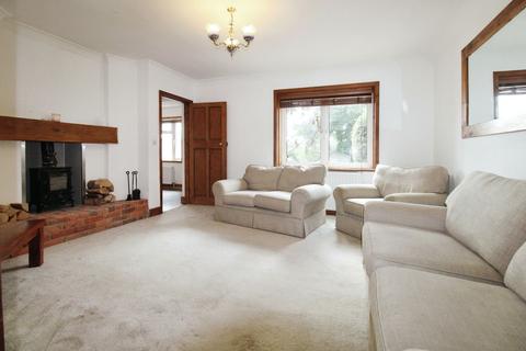 4 bedroom terraced house for sale, Whittonditch Road, Ramsbury, SN8