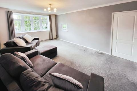 1 bedroom flat to rent, Irlam Road, Sale, Greater Manchester, M33