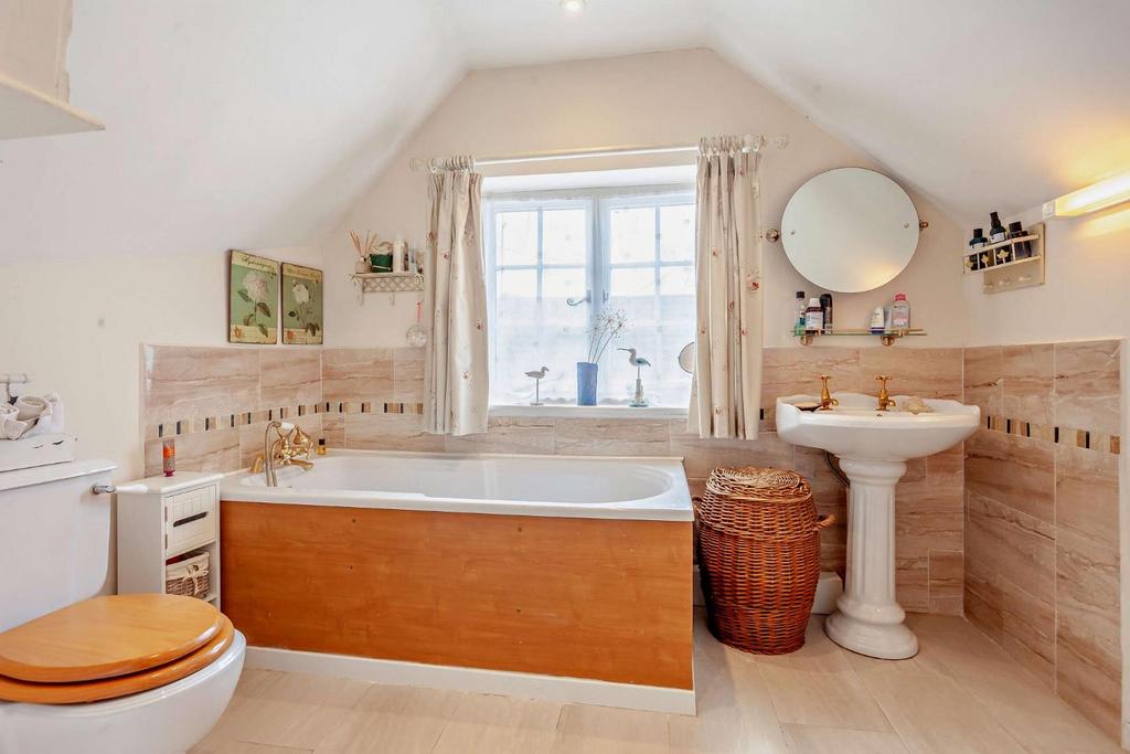 En suite bathroom