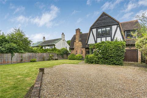 5 bedroom detached house for sale, Kentish Lane, Brookmans Park, Hertfordshire, AL9