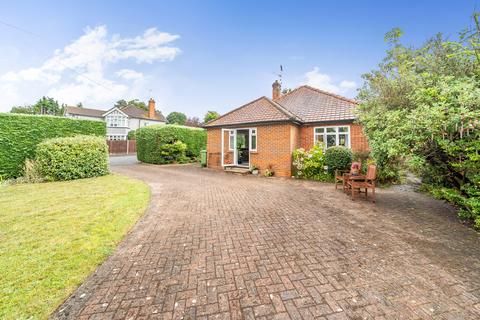 3 bedroom detached house for sale, Oak Road,  Farnborough , GU14