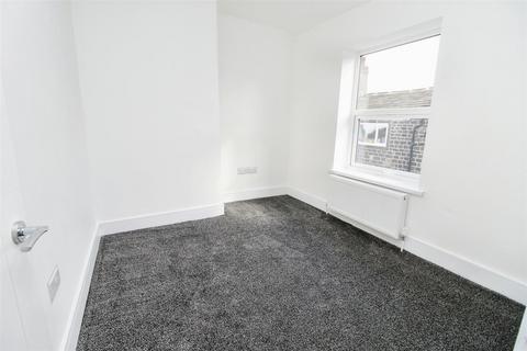 114 Beacon Road, Wibsey, Bradford, BD6 3EU