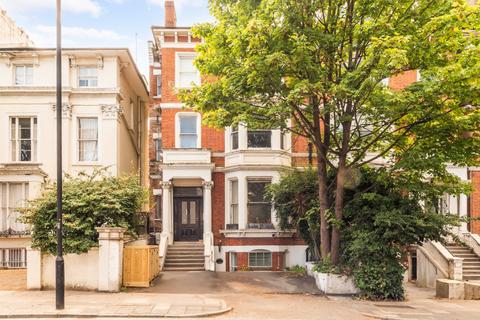 2 bedroom apartment for sale, Abbey Road, St. Johns Wood, London, NW8