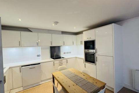 2 bedroom apartment for sale, George Street, Chester