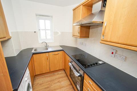 2 bedroom flat for sale, Lake Street, Leighton Buzzard