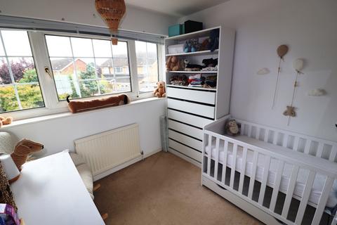 4 Bramhall Rise, Northampton, NN5 6XH