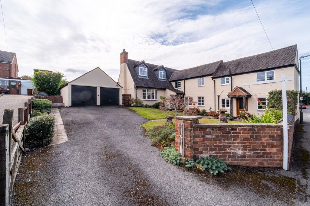 Bells End Road, Swadlincote DE12 4 bed detached house for sale £550,000