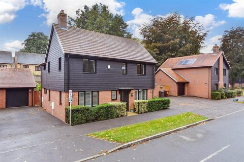 4 bedroom detached house for sale, Bannister Way, Leybourne, West Malling, Kent