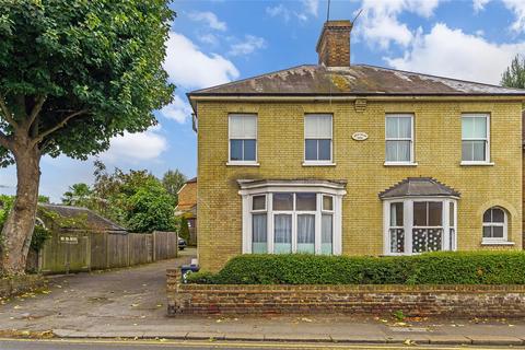 2 bedroom maisonette for sale, South Street, Epsom