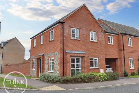 3 bedroom link detached house for sale, Fairway, Costessey NR8