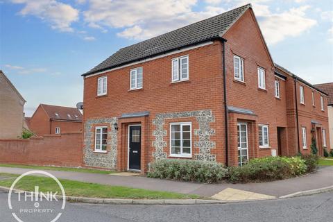 3 bedroom link detached house for sale, Fairway, Costessey NR8