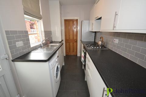 2 bedroom terraced house to rent, Mayfield Road, Earlsdon, Coventry, West Midlands, CV5