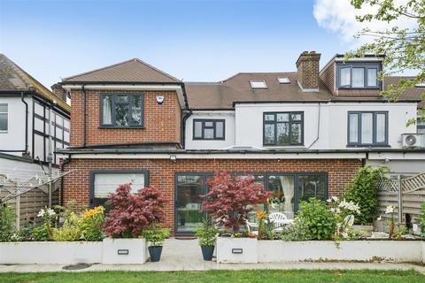 5 bedroom semi-detached house for sale, East Lane, Wembley