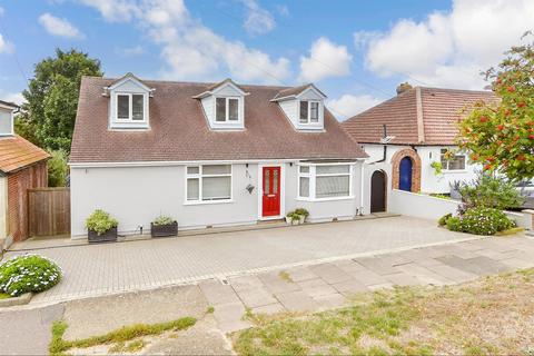 3 bedroom chalet for sale, Cumberland Avenue, Broadstairs, Kent