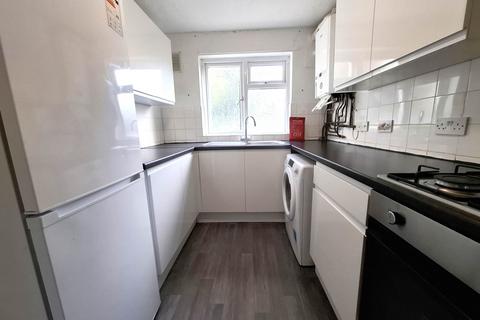 3 bedroom end of terrace house for sale, Spring Glen, Hatfield