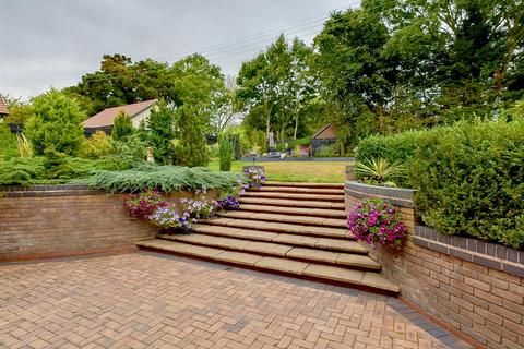 5 bedroom detached house for sale, Malvern Road, Powick, Worcester