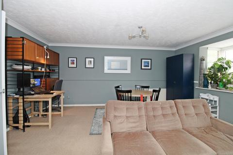 2 bedroom flat for sale, Perth Road, Beckenham, BR3