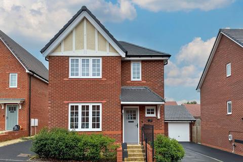 3 bedroom detached house for sale, Foxglove Way, Himley, DY3