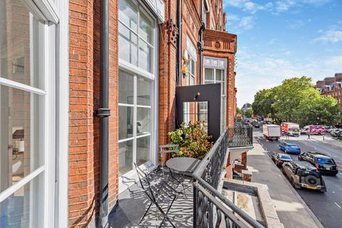 2 bedroom flat for sale, Pont Street, London