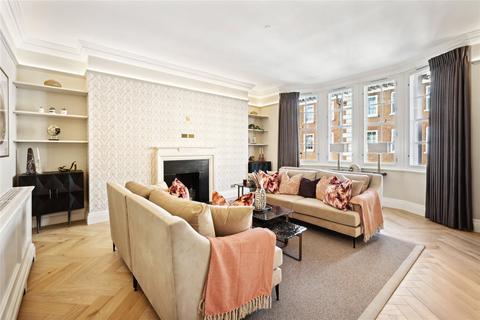 3 bedroom apartment to rent, Park Street, Mayfair, London, W1K