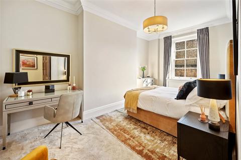 3 bedroom apartment to rent, Park Street, Mayfair, London, W1K