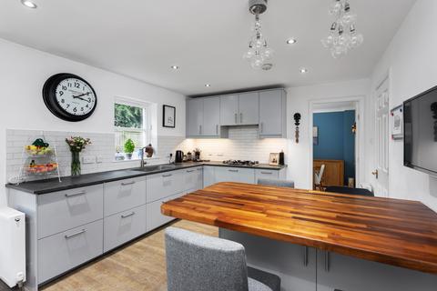 60 Bonaly Wester, Edinburgh, EH13 0RQ