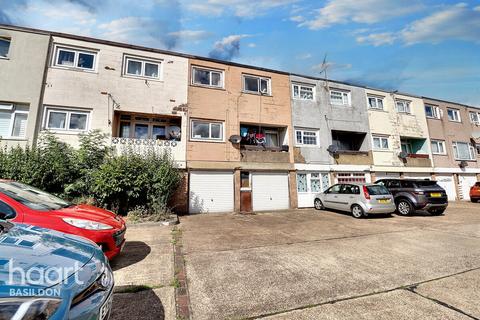 3 bedroom townhouse for sale, Sturrocks, Basildon