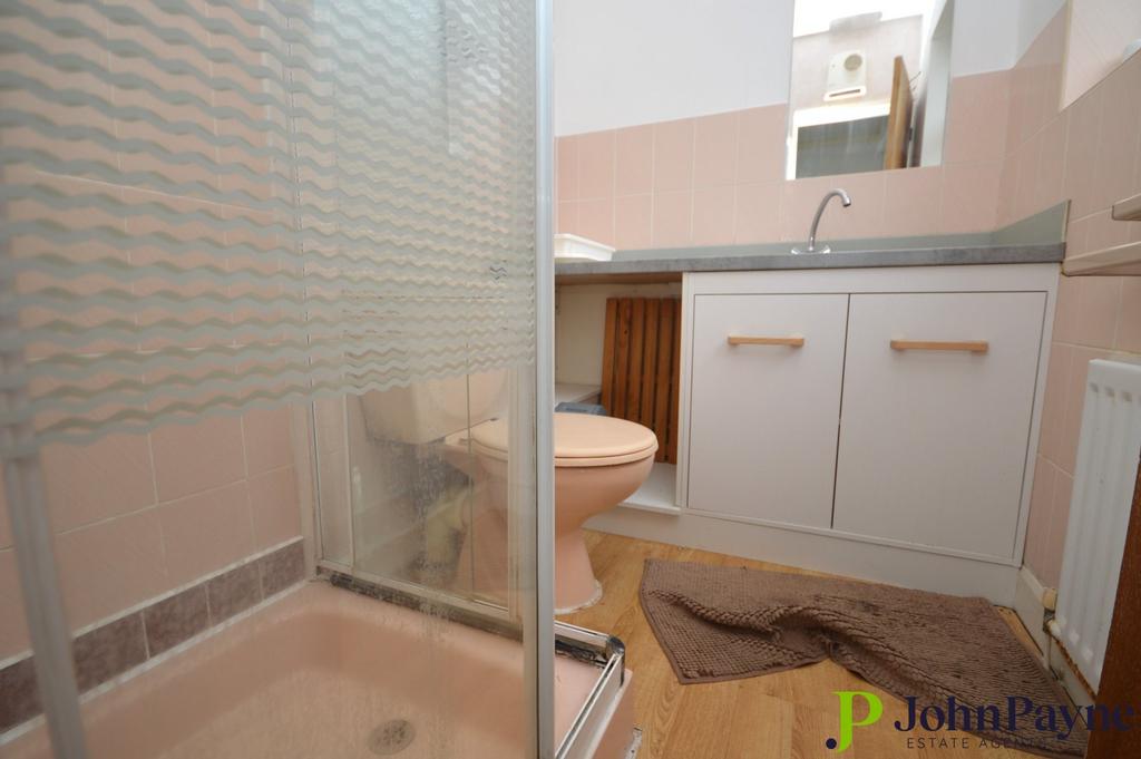 Bed-Sit Ensuite