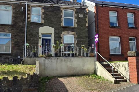 3 bedroom end of terrace house for sale, Cwmrhydyceirw Road, Swansea SA6