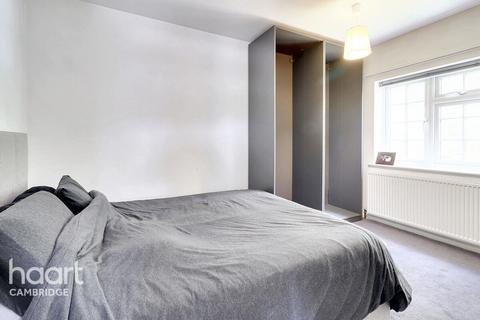 32 Hulatt Road, Cambridge, CB1 8TH